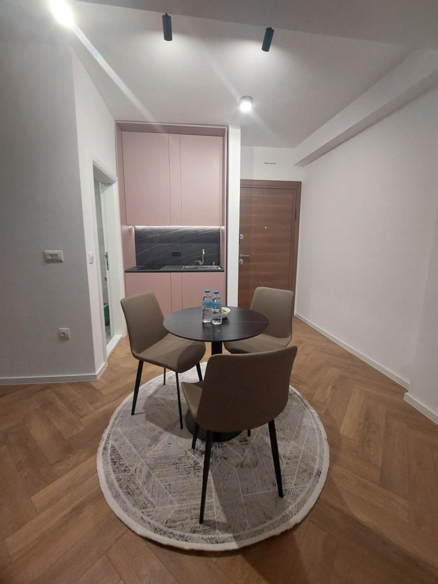 Executive Suites By Modern Living Σκόπια Εξωτερικό φωτογραφία
