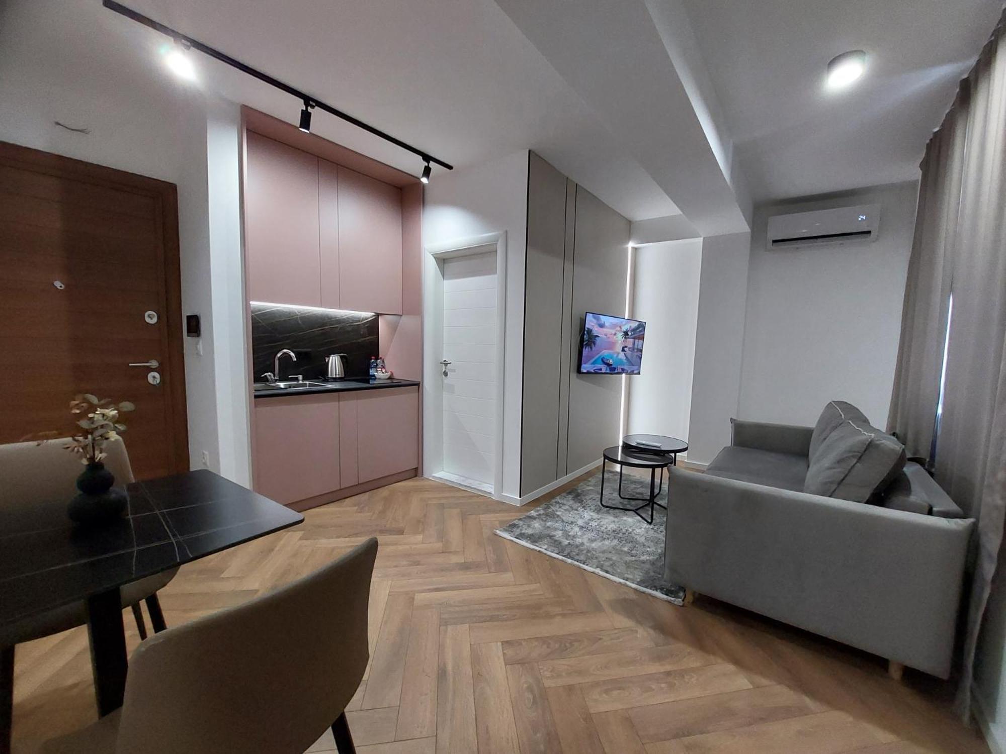 Executive Suites By Modern Living Σκόπια Εξωτερικό φωτογραφία