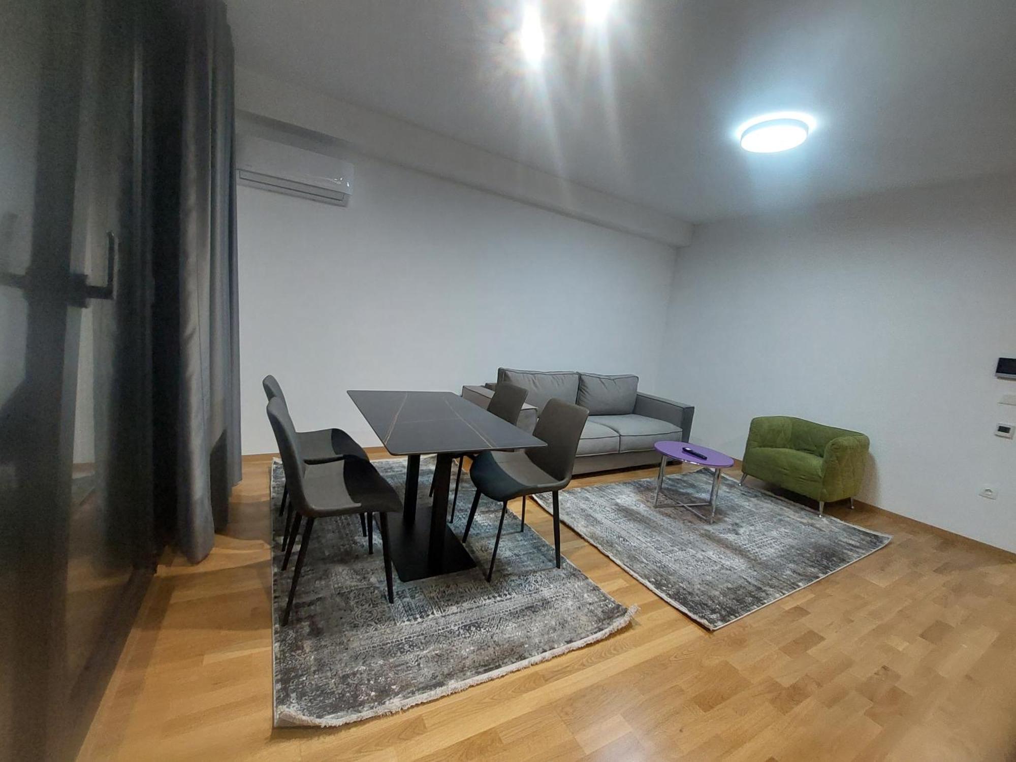 Executive Suites By Modern Living Σκόπια Δωμάτιο φωτογραφία
